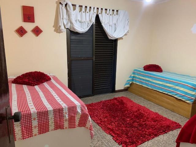 Lindo Sobrado Amarelo -Proximo A Praia Mongaguá 外观 照片