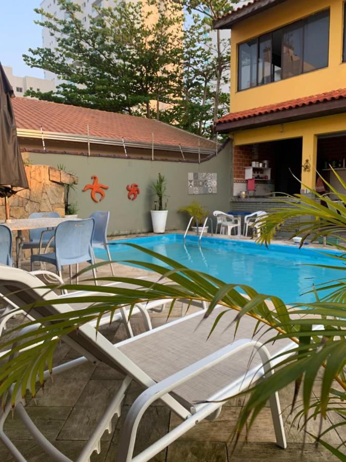 Lindo Sobrado Amarelo -Proximo A Praia Mongaguá 外观 照片