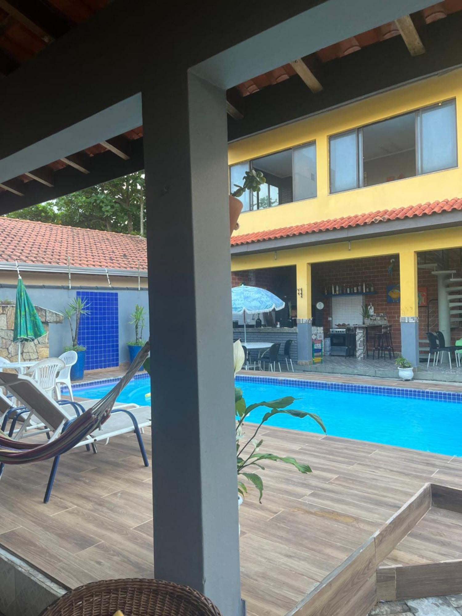 Lindo Sobrado Amarelo -Proximo A Praia Mongaguá 外观 照片