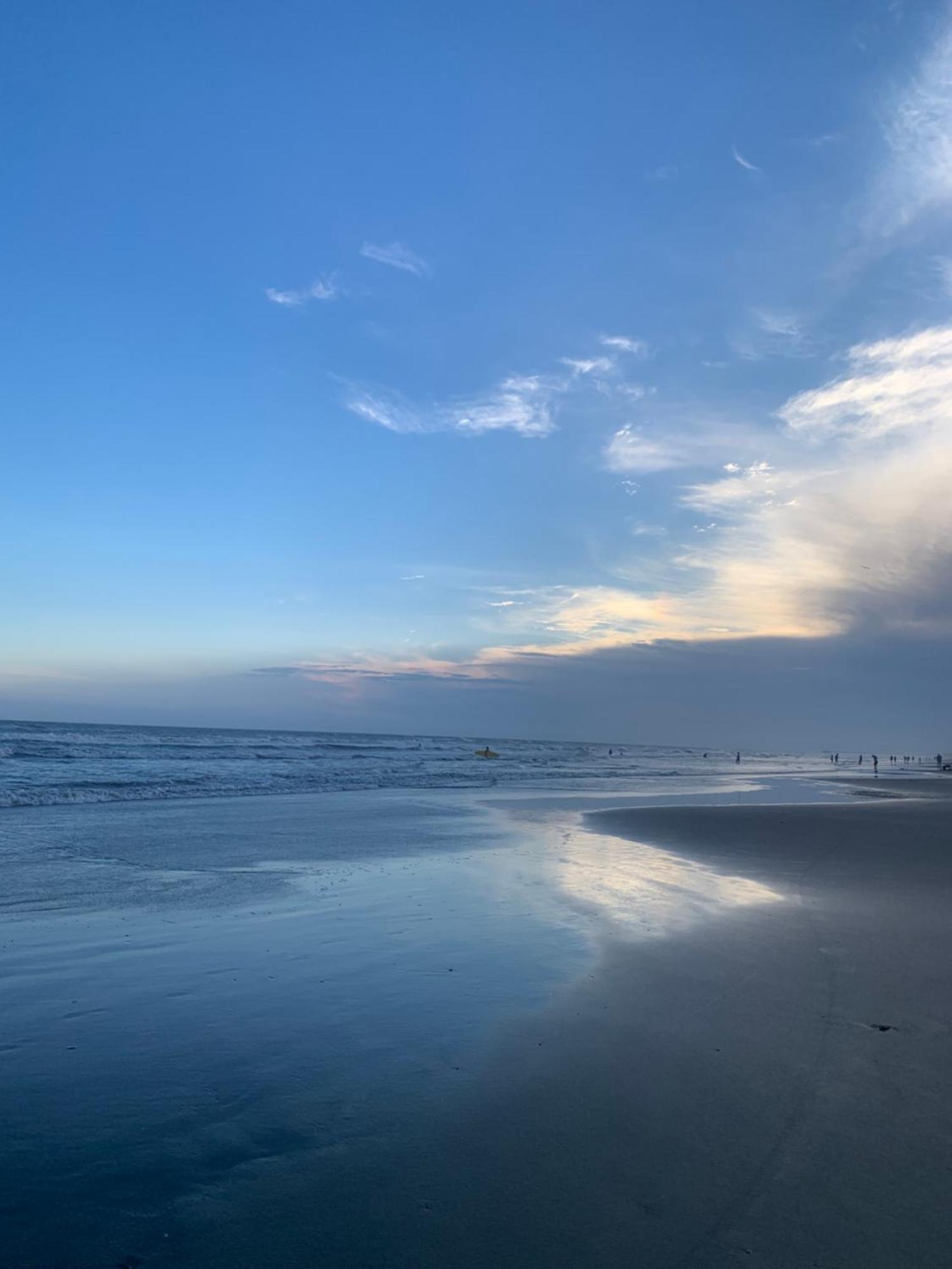 Lindo Sobrado Amarelo -Proximo A Praia Mongaguá 外观 照片